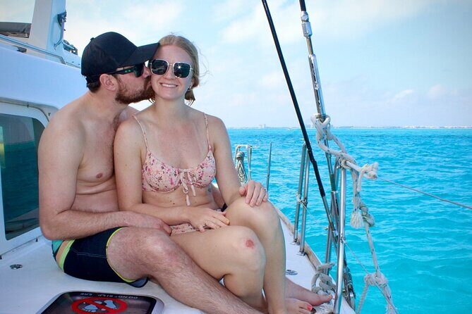 All-Inclusive Premium Catamaran Fiesta to Isla Mujeres - How This Tour Stacks Up in Value and Experience