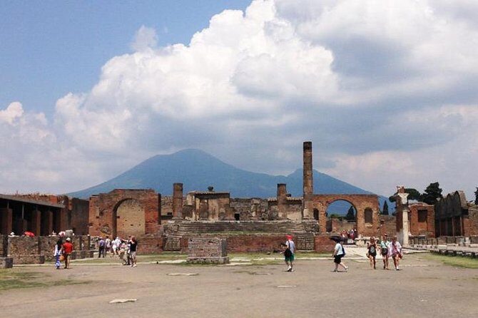 Amalfi Coast to Rome with stop at Pompeii or Vice Versa - A Detailed Look at the Journey from Amalfi Coast to Rome via Pompeii