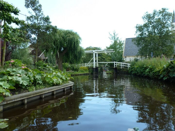 Amsterdam 5-Hour Guided Canoe Trip in the Wetlands - Who Should Book This Tour?