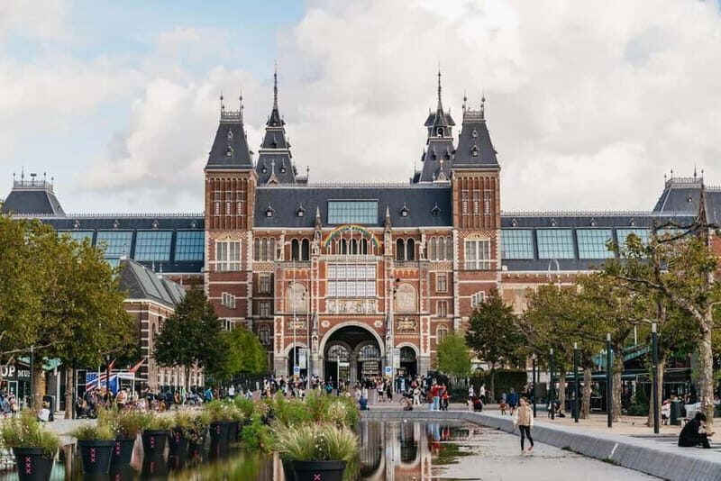 Amsterdam Bike Tour in Small Group + Optional Canal Cruise - Who Will Enjoy This Tour?