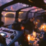 Amsterdam: Canal Booze Cruise with Unlimited Drinks Option - Exploring the Canal Booze Cruise in Detail