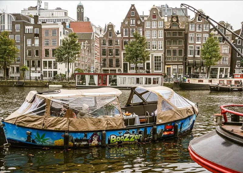 Amsterdam Daytime Boat Private Canal Cruise Tour With Guide - A Deep Dive into the Experience