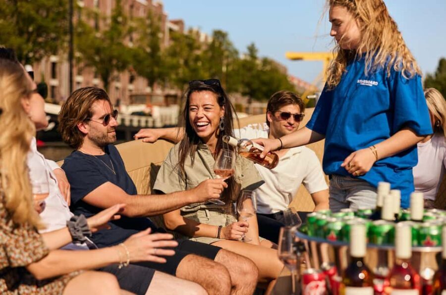 Amsterdam: Evening Canal Cruise With Unlimited Drinks Option - A Detailed Look at the Amsterdam Evening Canal Cruise