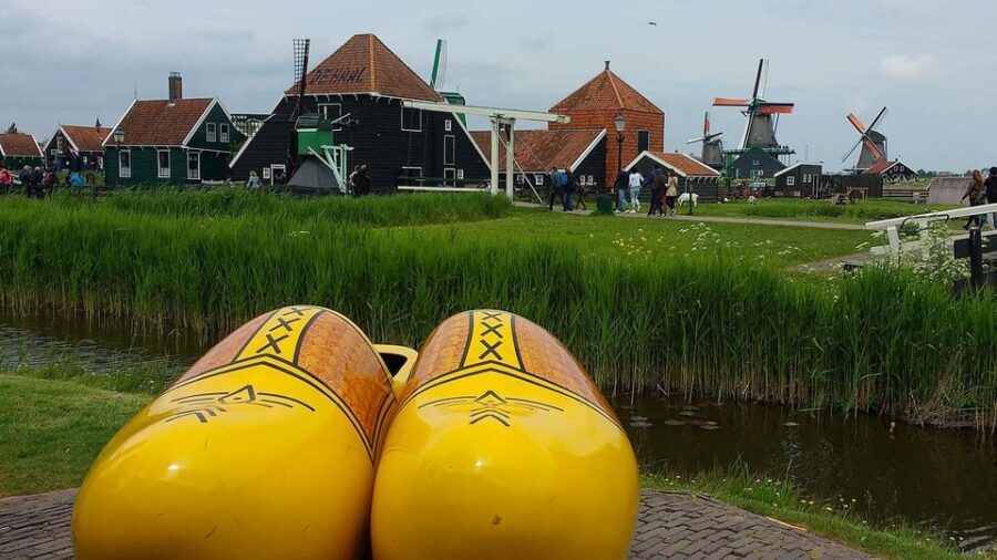 Amsterdam: Explore Zaanse Schans: Half-Day Luxury Coach Trip - The Practicalities: What You Need to Know