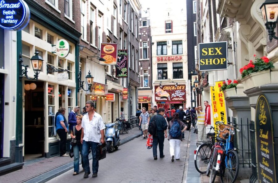 Amsterdam: Introduction walking tour - A Closer Look at the Itinerary and Sights