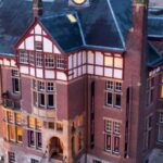 Amsterdam: Moco Museum & Nightclubs Admission Combo w/ Taxi - Who Will Love This?