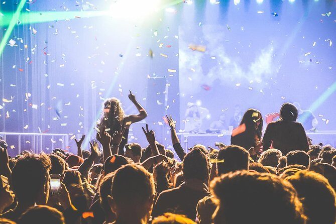 Amsterdam Nightlife Ticket & House of Bols - Who Will Love This Experience?