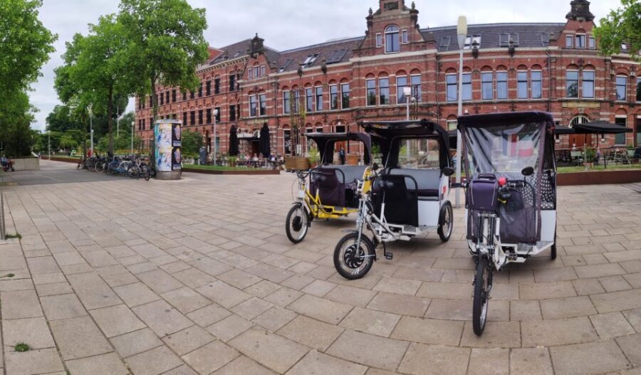 Amsterdam: Private Guided City Tour by Pedicab - Authentic Feedback from Travelers