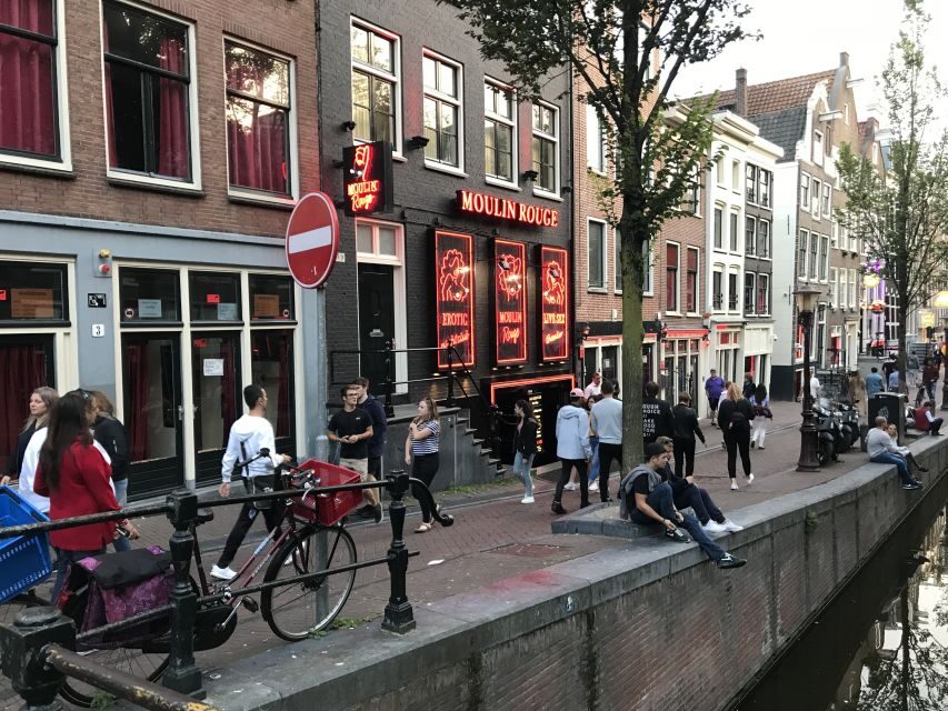 Amsterdam: Red Light District and Local Pub Tour - Final Thoughts: Is This Tour Right for You?