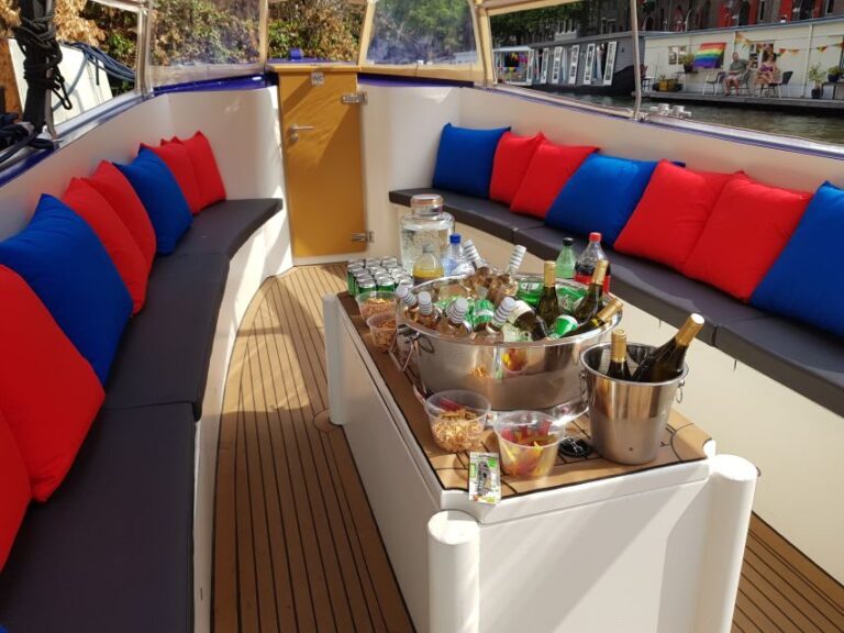Amsterdam: Red-Light District Pub Crawl and Booze Boat Tour - A Closer Look at the Tour Experience