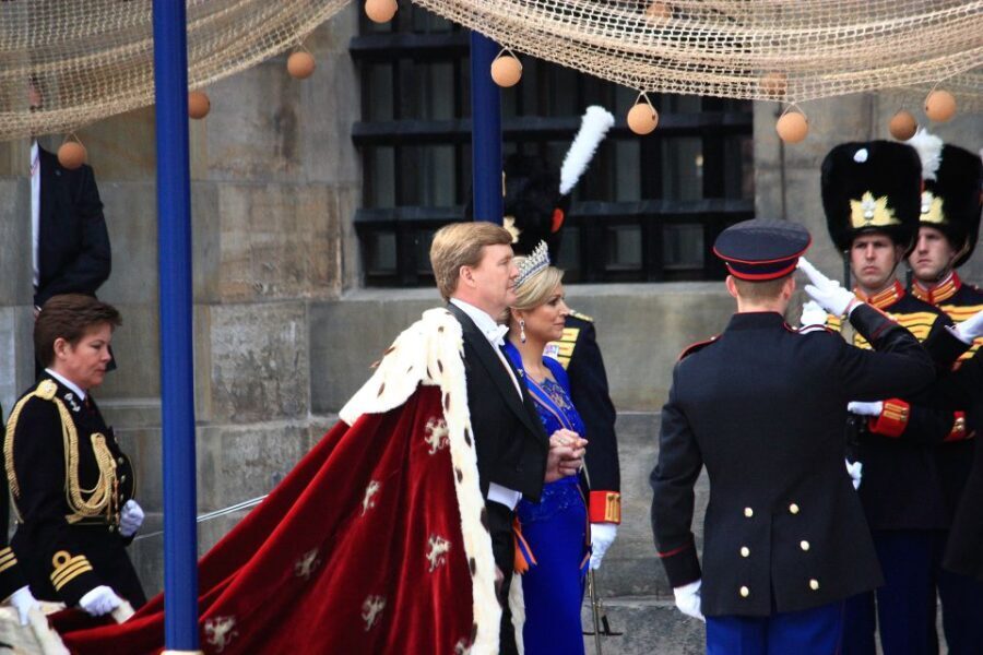 Amsterdam: Royal Palace Entry Ticket + Audio guide - Who Will Love This Tour?
