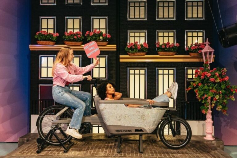 Amsterdam: The Upside Down Experience Entrance Ticket - What Makes This Experience Stand Out?