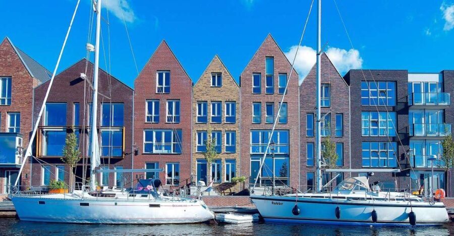 Amsterdam to Haarlem: Private Day-Trip Experience - Why Choose a Private Haarlem Day Trip from Amsterdam?