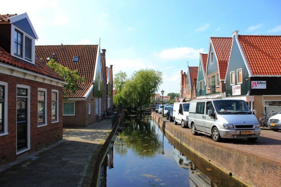Amsterdam: Volendam, Windmill, and Cheese Farm Private Tour - An In-Depth Look at the Tour Experience