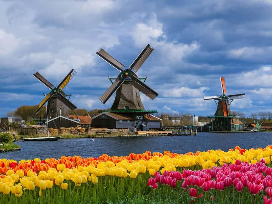 Amsterdam: Zaanse Schans, Cheese Tasting & Volendam Tour - Why This Tour Works