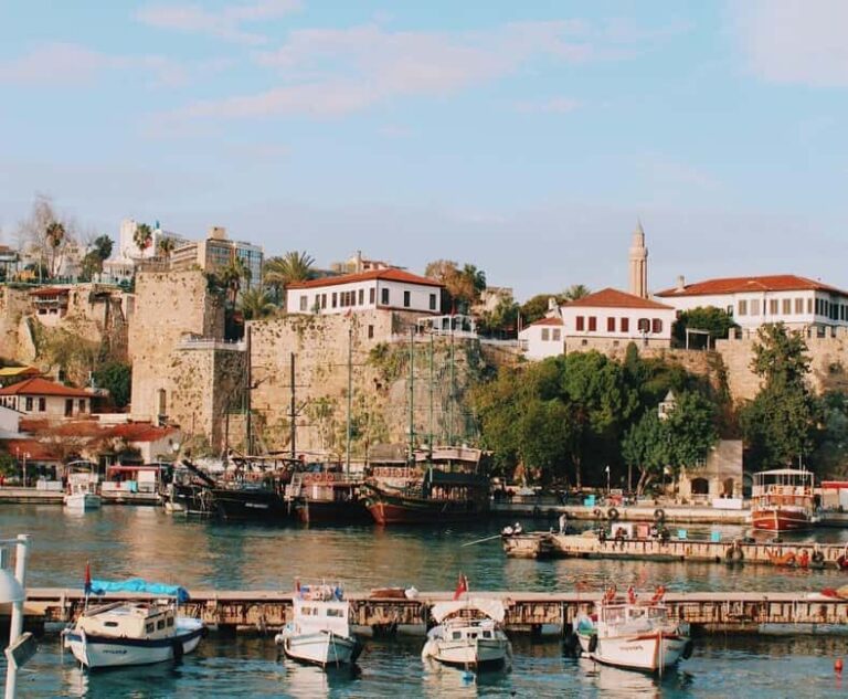 Antalya ; City tour with Double Decker Bus - Who Should Consider This Tour?