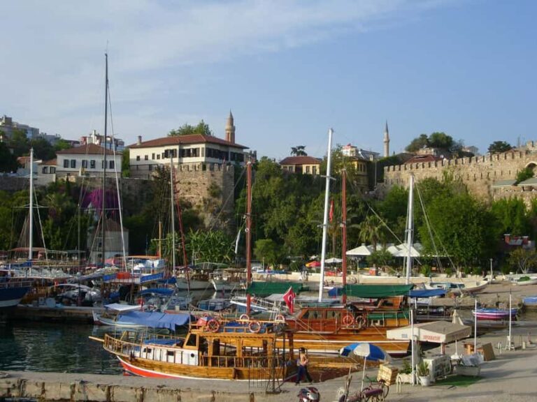 Antalya: Sightseeing Tour with Kaleici and Hadrian Gate - Who This Tour Is Best For