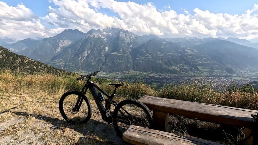 Aosta: E-bike full suspension day rental - Why Choose the Aosta Valley E-bike Experience?