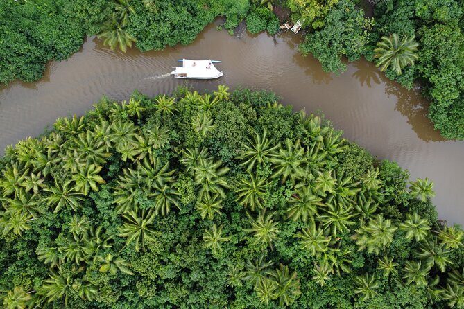 Apetahi day trip around Raiatea on a modern outrigger canoe - What Past Travelers Say