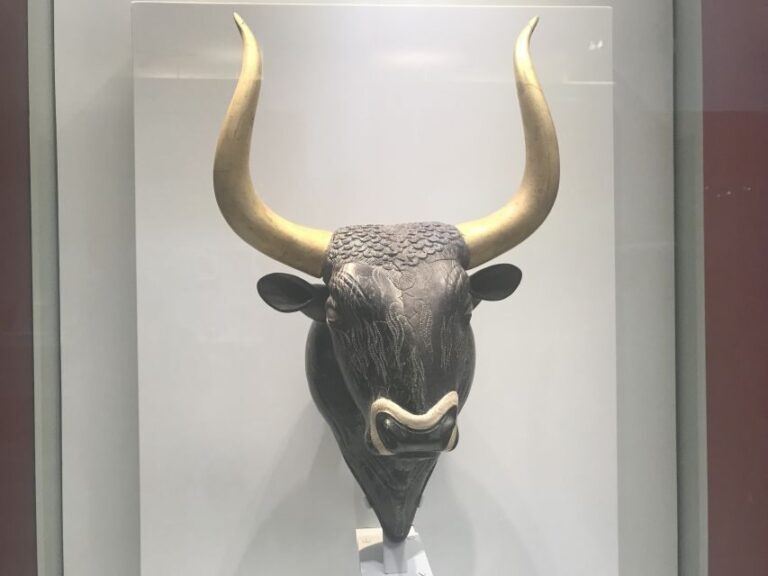 Archaeological Museum of Heraklion: Guided Walking Tour - Who Should Consider This Tour?