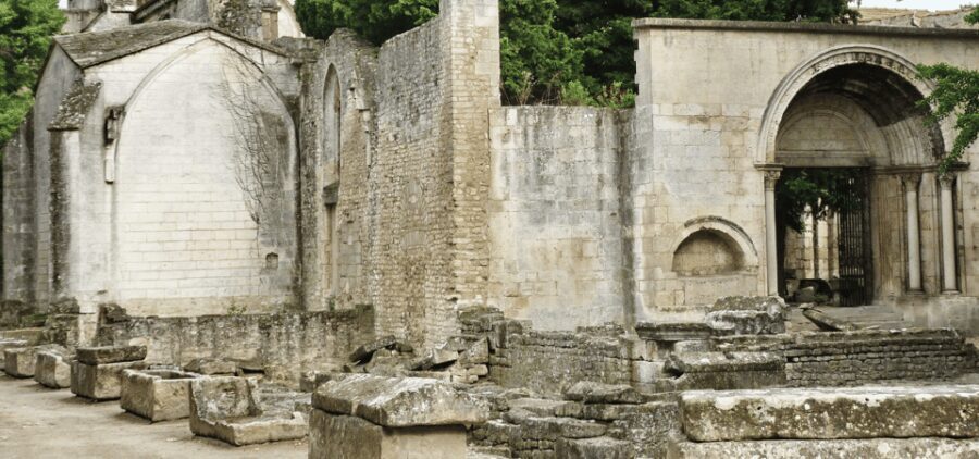 Arles Vincent Van Gogh Walking Tour with an APP - A Practical Look at the Van Gogh Walking Tour