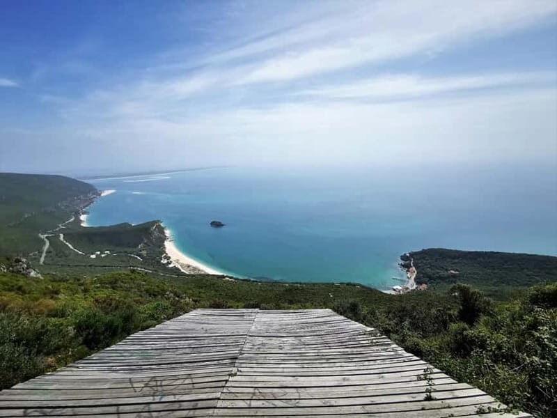 Arrábida - Sesimbra: Jeep Tour and Wine Tasting at Azeitão - What It Feels Like: The Experience