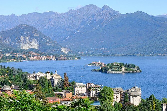 Art and food on lake Maggiore: Stresa and Isola Bella - The Private Water Taxi: A Luxurious Ride