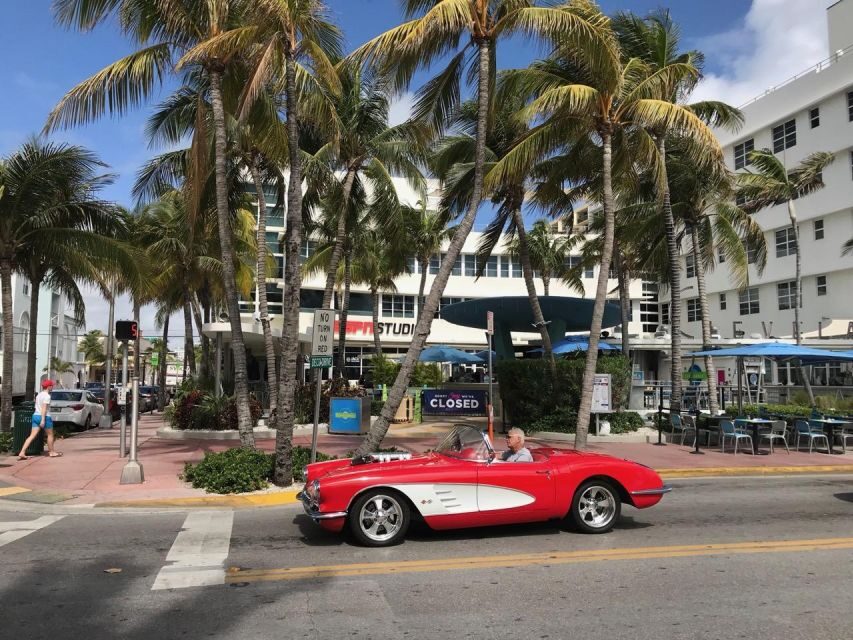 Art Deco Tour of South Beach in French - What the Tour Feels Like in Practice