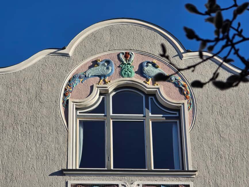 Art Nouveau Meets Street Art in Munich - Who Will Love This Tour?