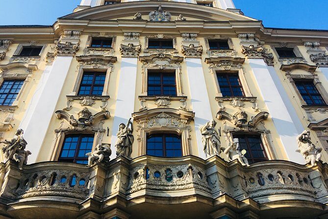 Art, Splendor, and Science - Wroclaw University Tour - Frequently Asked Questions