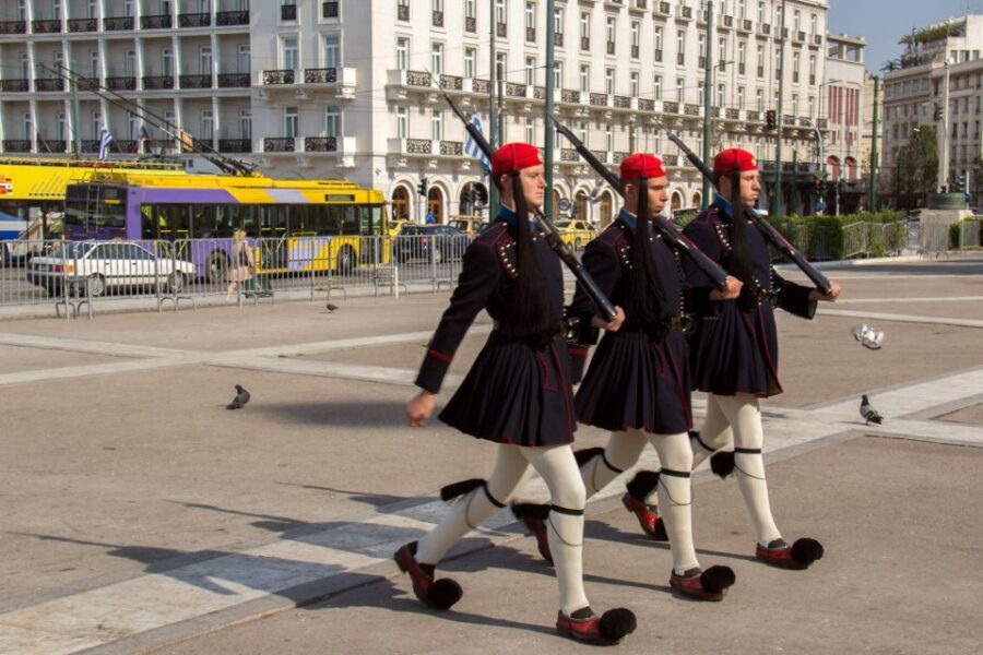 Athens: Highlights and Acropolis Guided Tour - Who Is This Tour Best For?