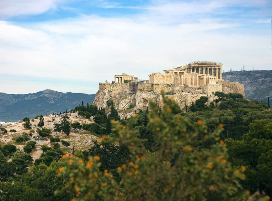 Athens Private Walking Tour in Spanish - What’s Included and What’s Not