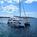 Athens: Riviera Catamaran Tour with Fresh Meal and Drinks - What Makes This Tour Stand Out?