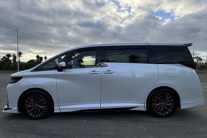 Auckland Airport/CBD Transfer 1-7 traveler (VIP/Luxury Vehicles) - Who Should Consider This Transfer?