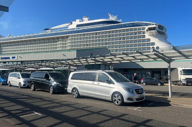 Auckland Downtown Hotel Transfers to/from Cruise Ship in Minivan