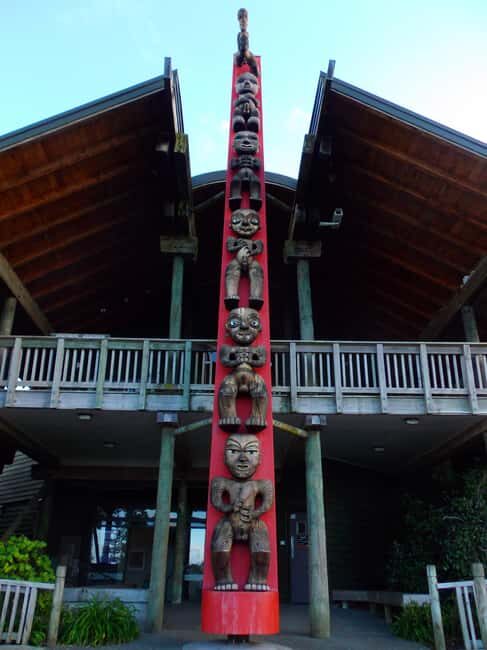 Auckland: Piha Beach, Rainforest, & Mount Eden Private Tour - Who Is This Tour Best Suited For?