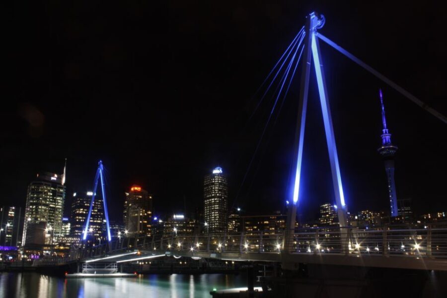 Auckland: Private Walking Tour with a Local - The Sum Up