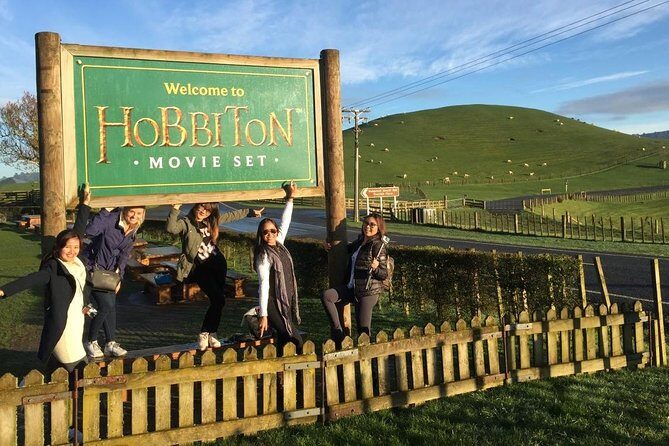 Auckland to Rotorua via Hobbiton Small Group Tour (One Way) - Who Will Love This Tour?