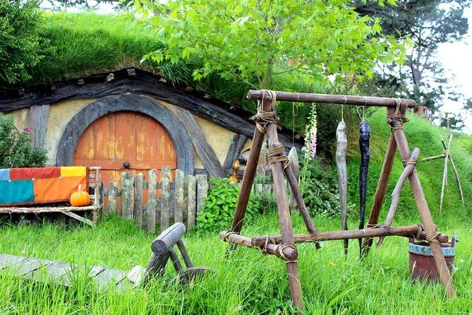 Auckland to Waitomo Caves and Hobbiton Movie Set Private Tour - Who Will Love This Tour?