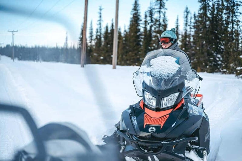 Aurora Hunt on Snowmobile - small groups - The Experience in Detail