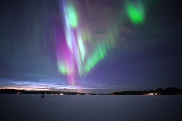 Aurora tour with Unlimited Mileage - Professional camera - What You Get: A Well-Rounded Arctic Night Out
