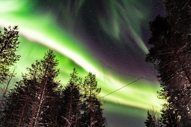 Auroras in Saariselkä  Northern Lights Photo Tour by Car and on Foot - Final Thoughts: Is This Tour Worth It?