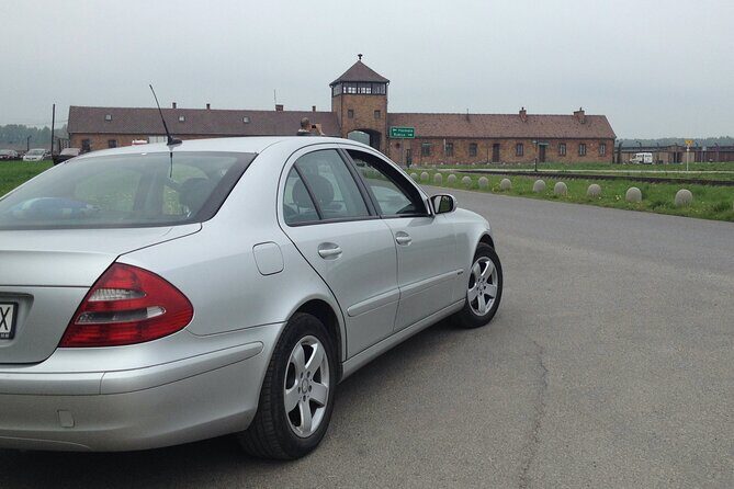 Auschwitz and Birkenau Round-Trip VIP Transport from Krakow - Who Should Consider This Tour?