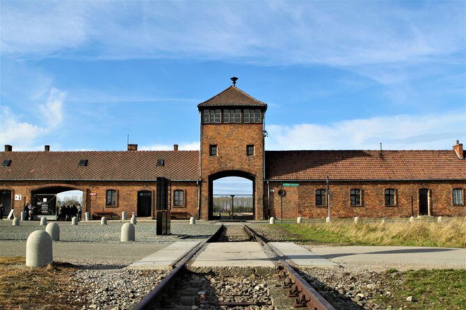 Auschwitz & Birkenau English guided tour by private transport from Katowice - Frequently Asked Questions