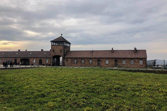 Auschwitz - Birkenau Tour with Private Transport from Krakow - Value Analysis: Is It Worth the Cost?