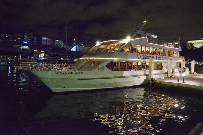 Australia Day Dinner and Fireworks Cruise on Sydney Harbour - The Sum Up