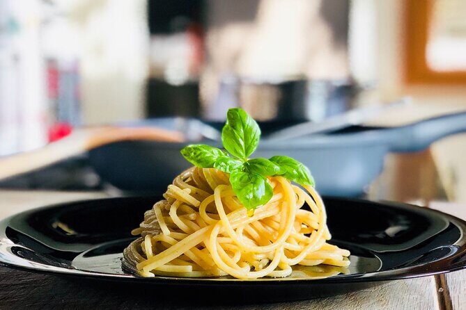 Authentic Italian Dinner in Cozy Canal Home in Amsterdam - Authenticity and value: is it worth it?