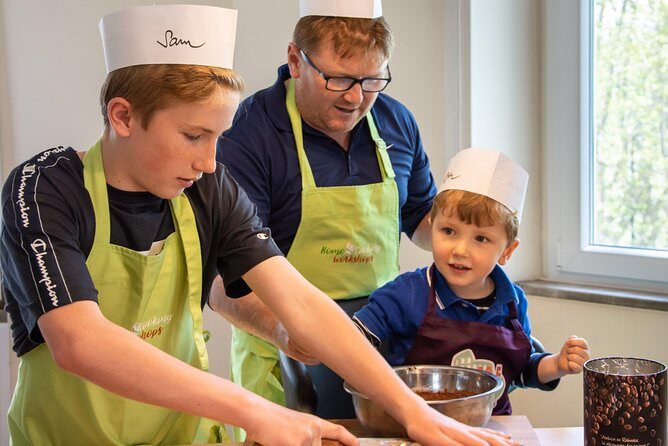 Authentic Pasta and Tiramisu Cooking Class - Who Should Book This Experience?