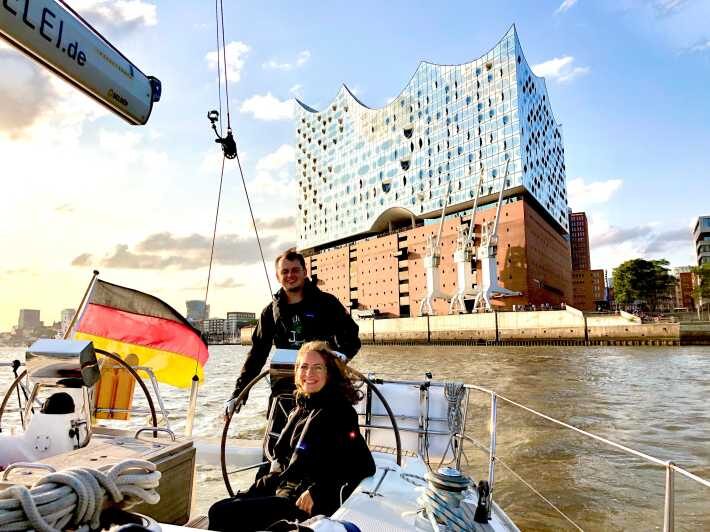 Authentic sailingtrip "towards Blankenese", Hamburg/Elbe - Authenticity and Personal Touches