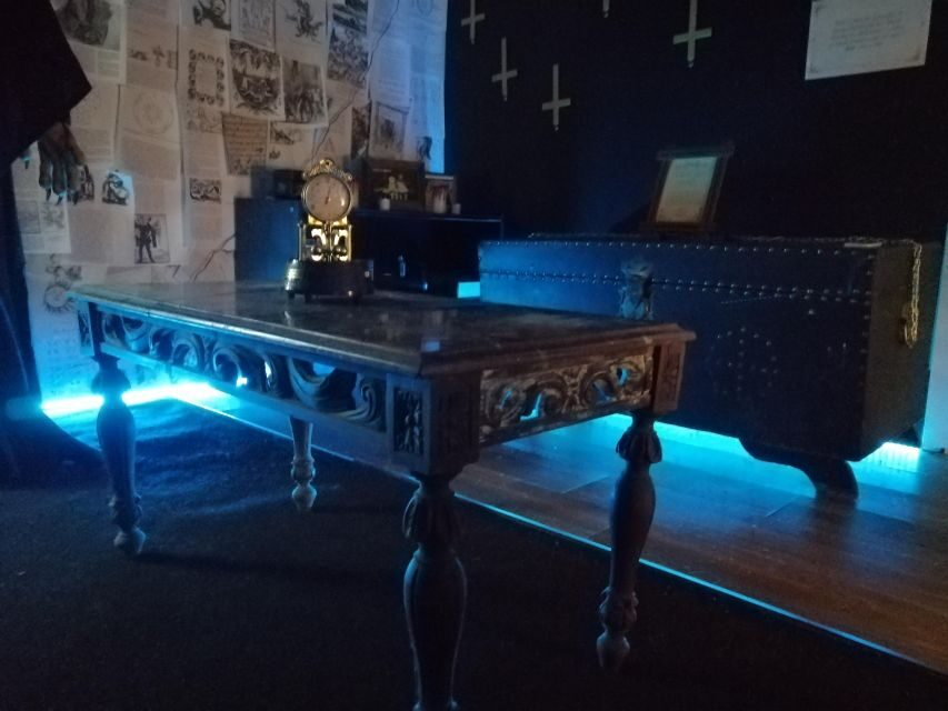 Aveiro: The Warren Files Escape Room Experience - An In-Depth Look at the Warren Files Escape Room